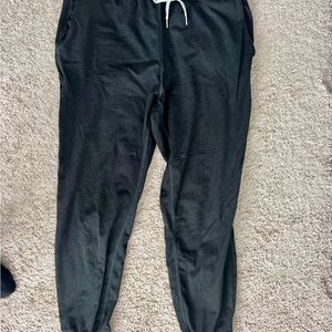 Women’s Black Vuori Jogger Pants, Size Small